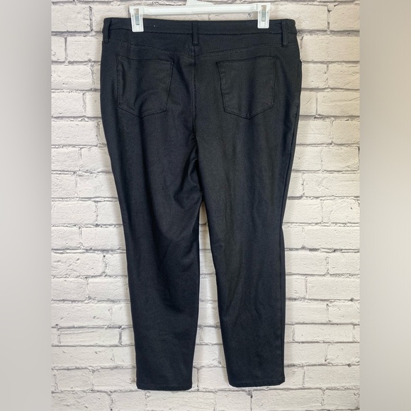 Chicos Black Faux Leather Slim Pants size Large - Picture 2 of 7